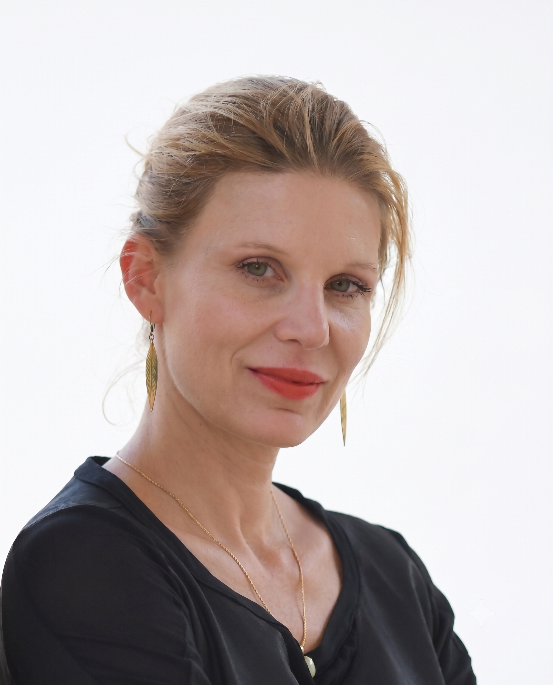 Dr. Arianne Conty