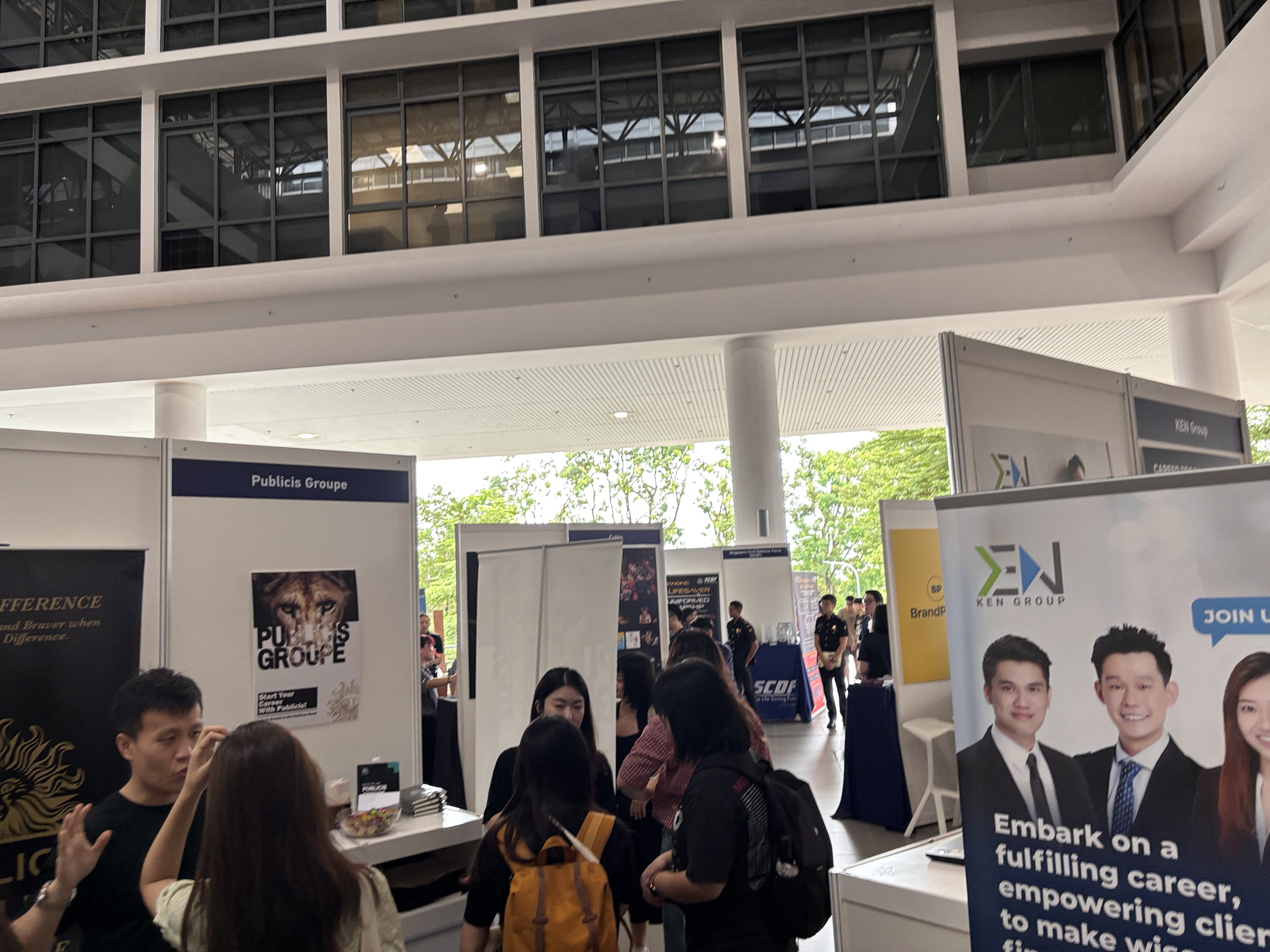 CareerFair25b