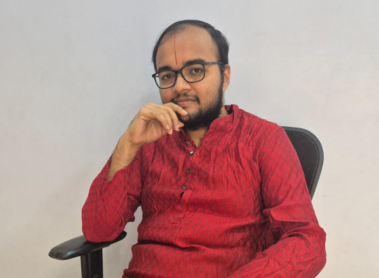 Nathamuni Aadhityaa