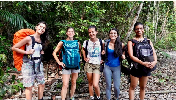 Assistant Professor Kelly Andersen with Amazon Fertilisation Experiment (AFEX) students