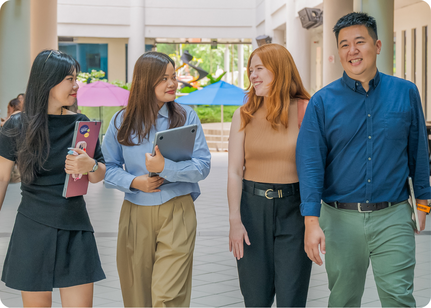 Students together at WKWSCI