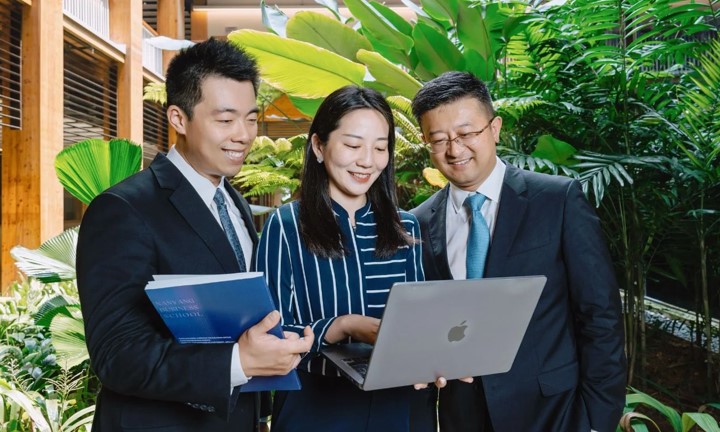 EMBA students