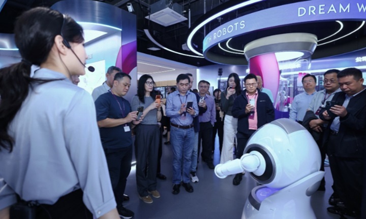 Participants visited UBTECH Robotics’ headquarters in Shenzhen during a previous run