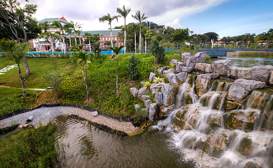 Yunnan Garden