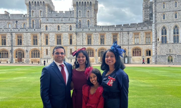 Joysy John and family