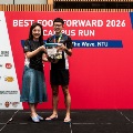 31 Prize-presentation to the top runners