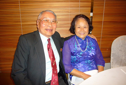 Prof Chew and Anna Chew