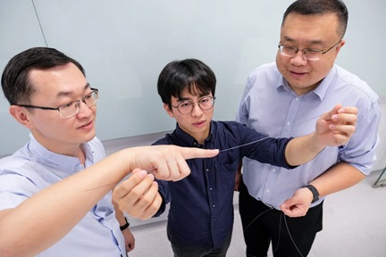 Ultra-thin semiconductor fibres turn fabrics into wearable electronics