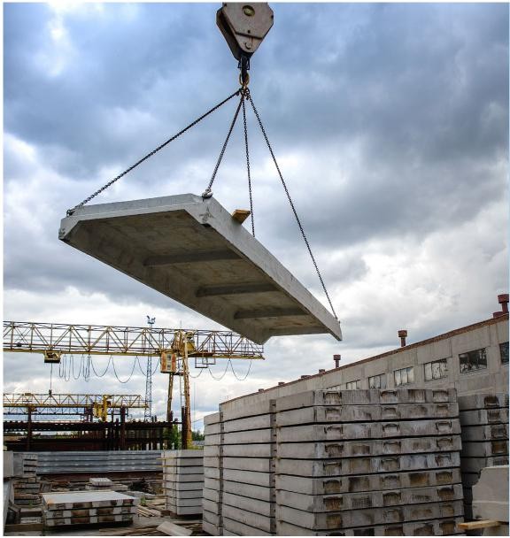 Tan's research explores how concrete slabs can withstand fire, blasts, and other extreme conditions.