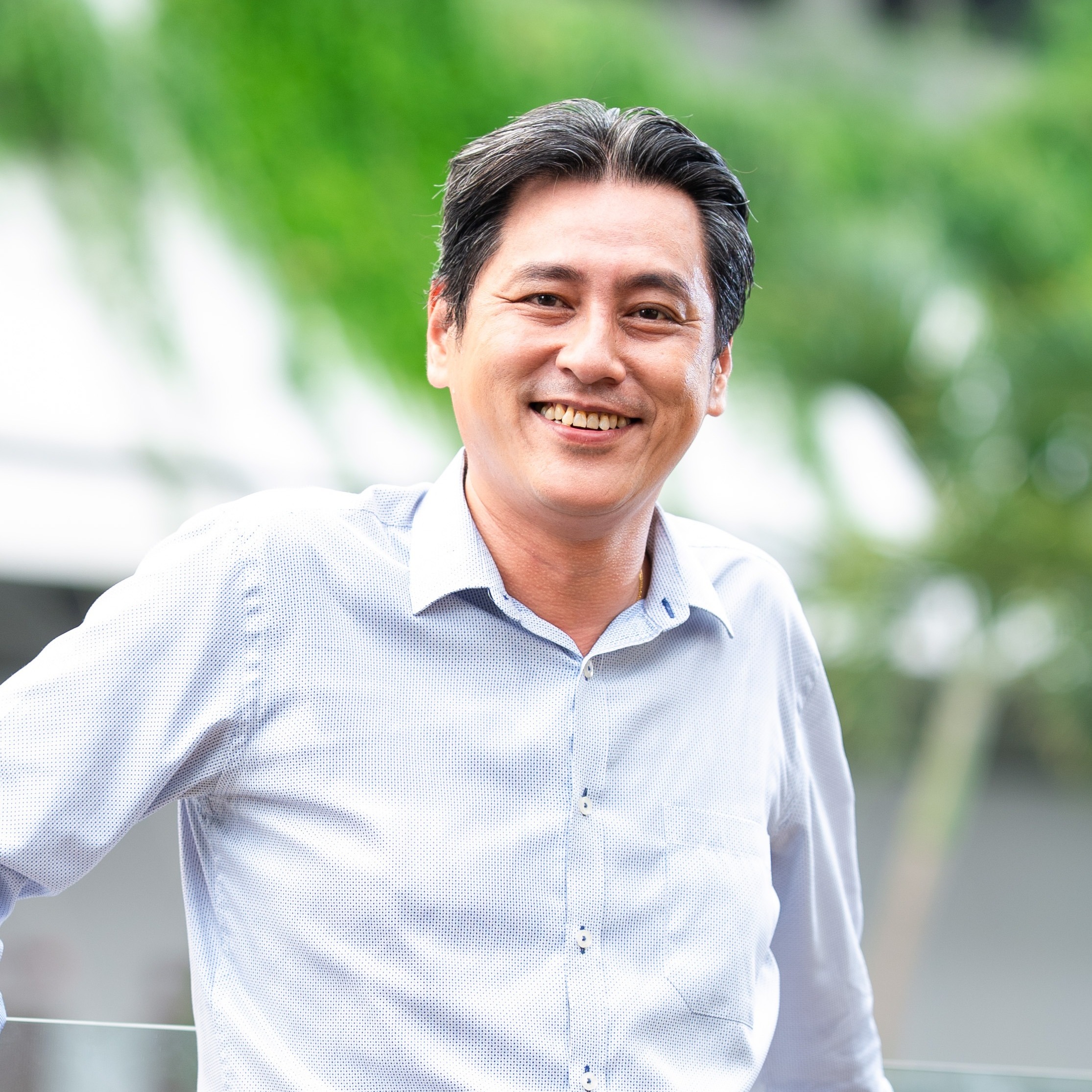 Assoc Prof Daniel NEW