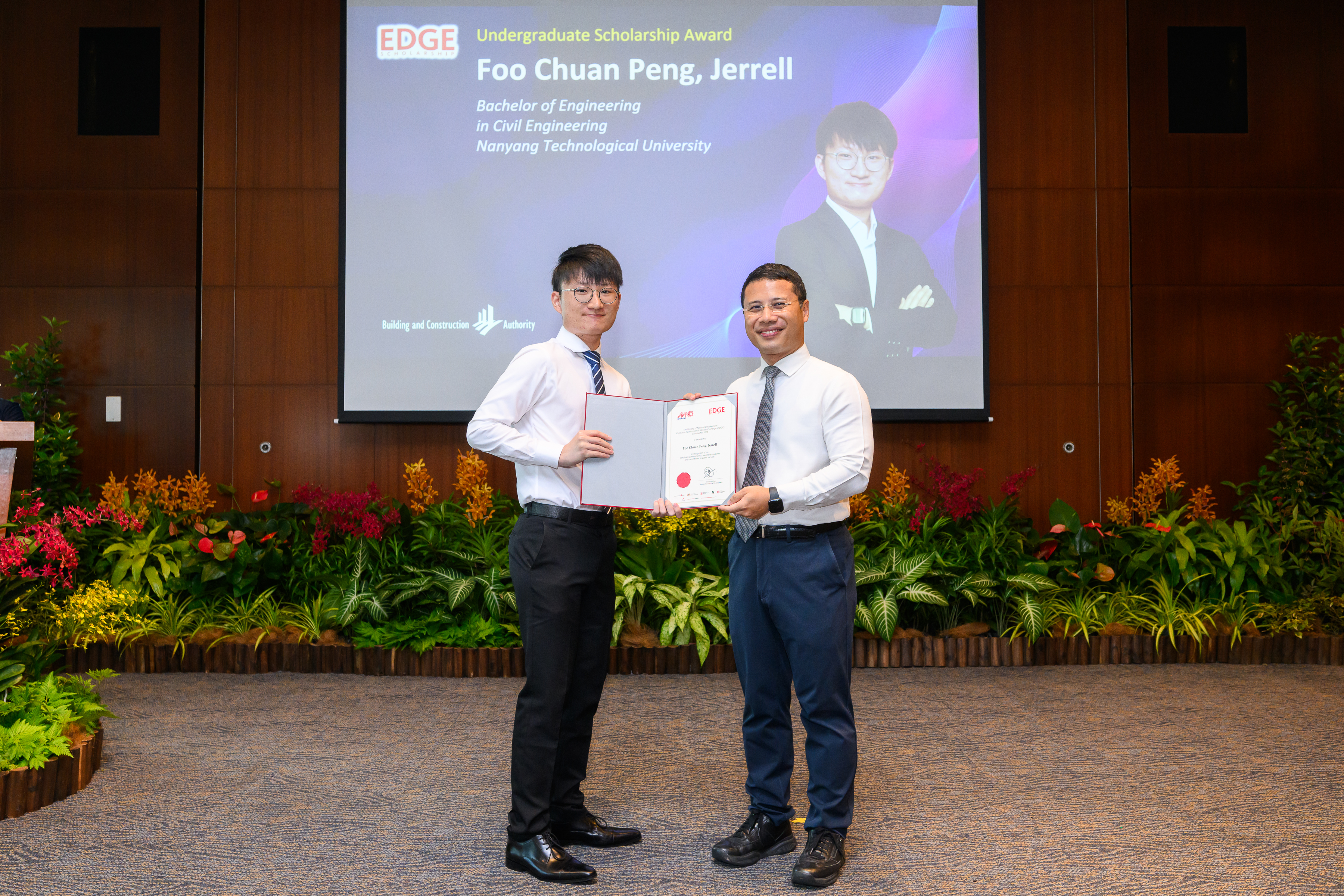 Student awarded scholarship