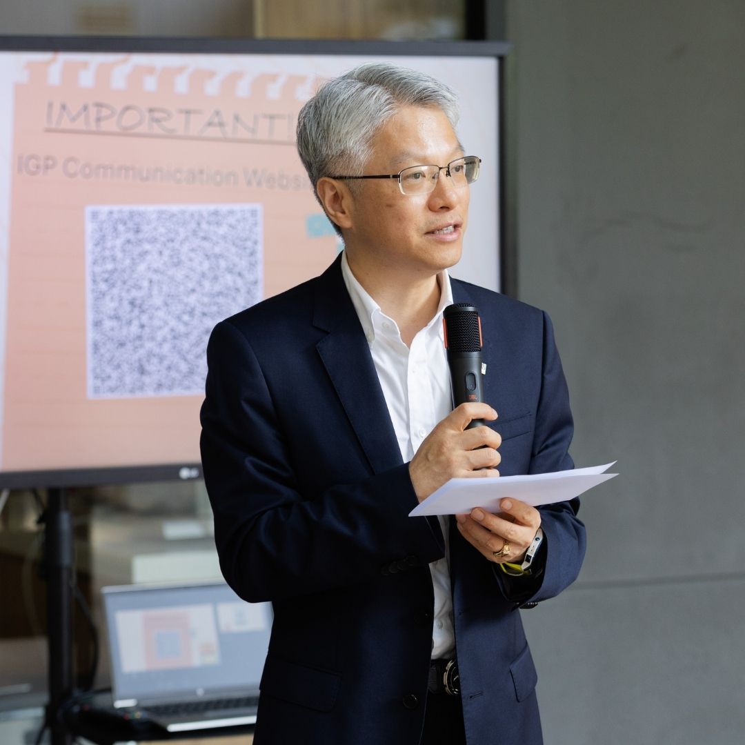 IGP Orientation Prof. Wen Yonggang gives a speech at IGP Orientation