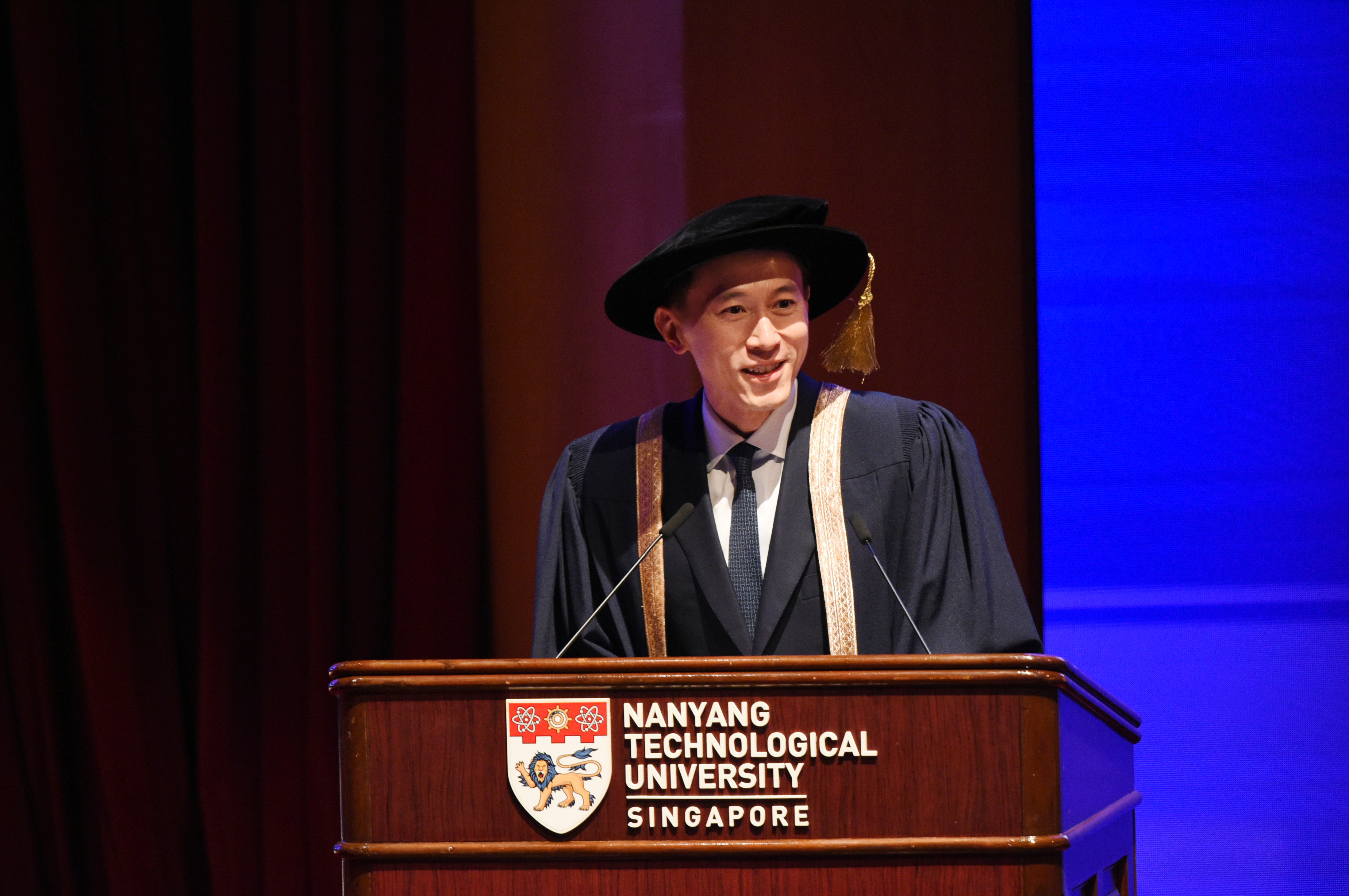 Mr Shou Zi Chew Mr Shou Zi Chew giving speech