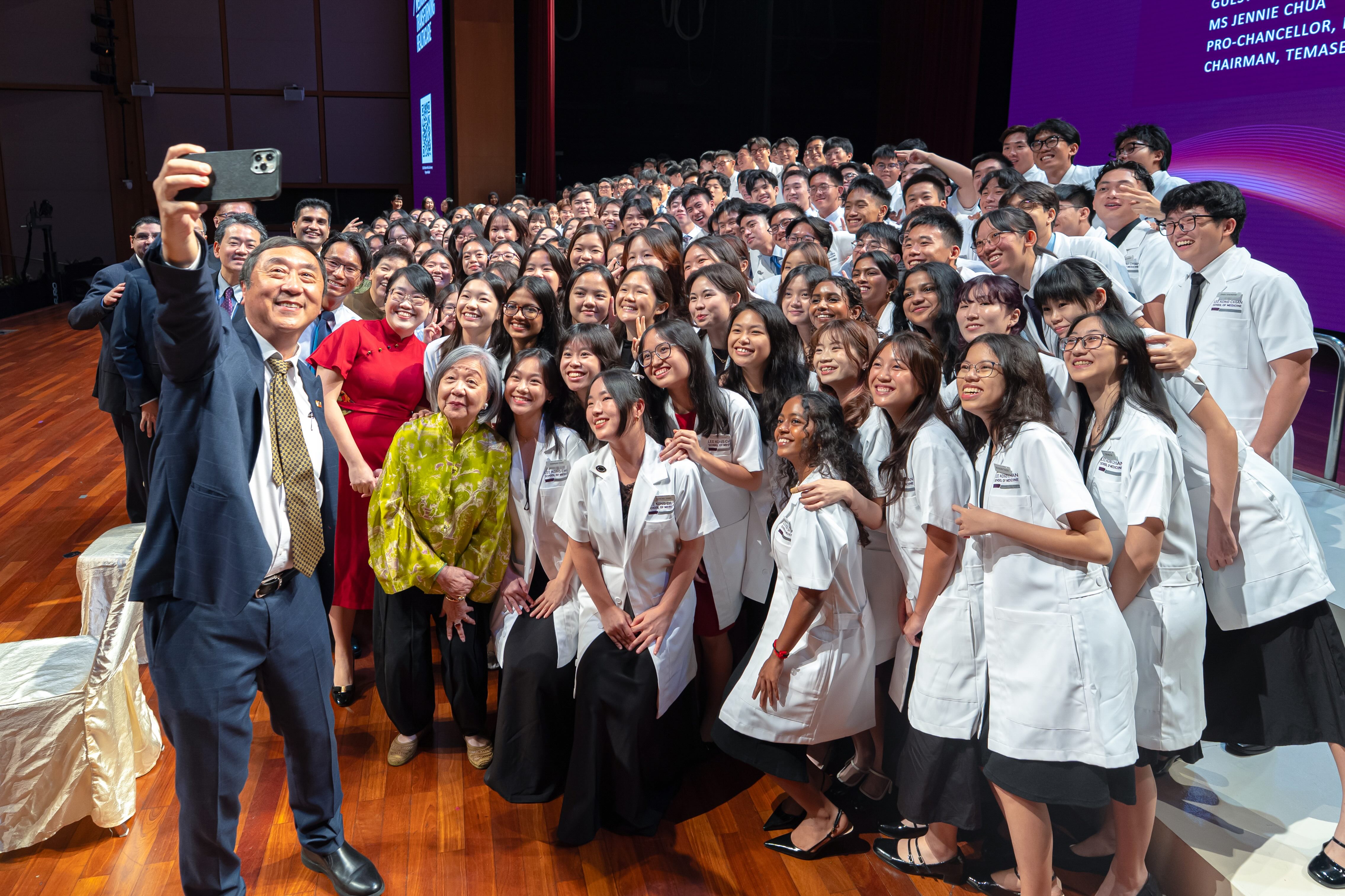 20260812 White Coat Ceremony - 237
