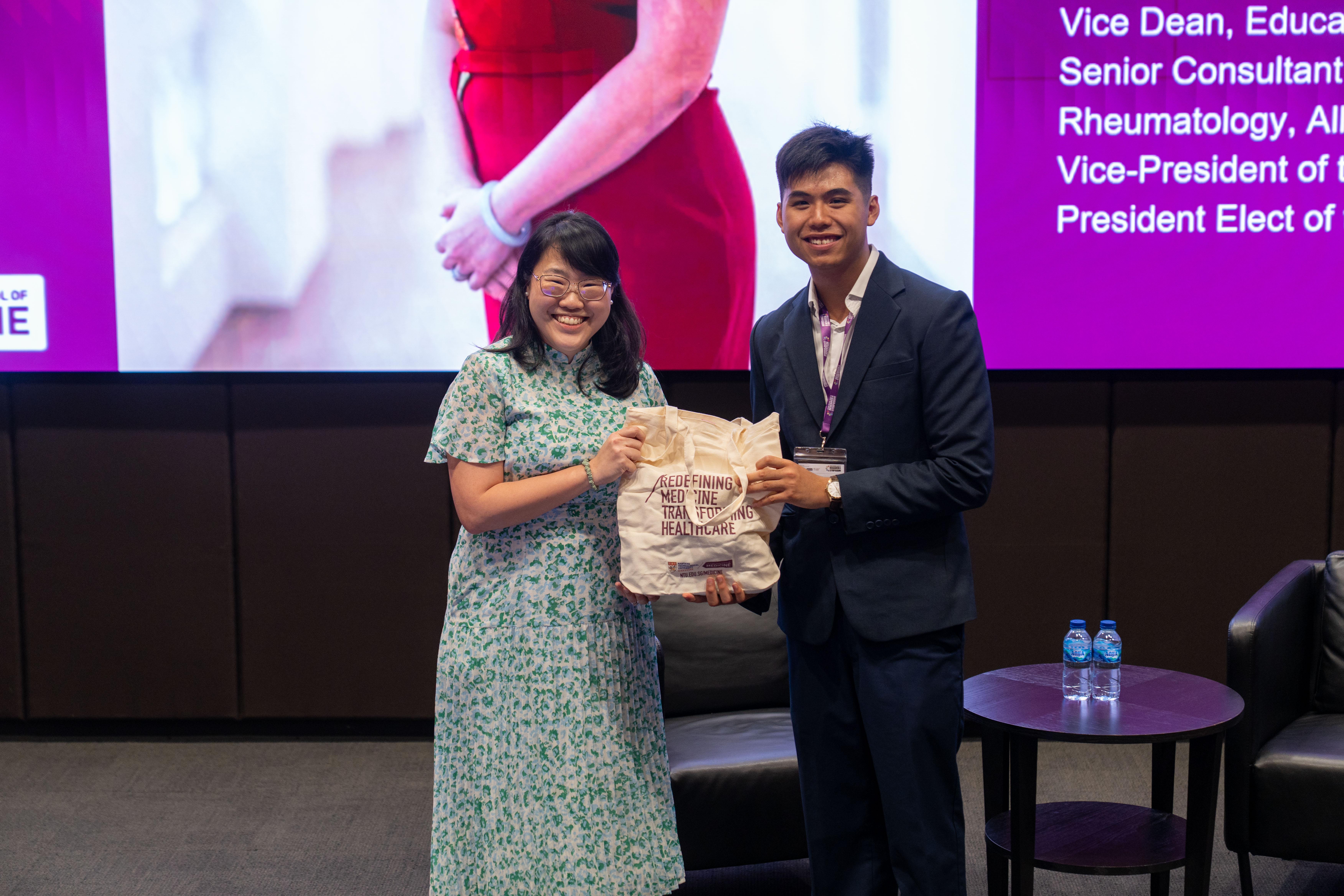 Assoc. Prof Faith Chia receiving token of appreciation