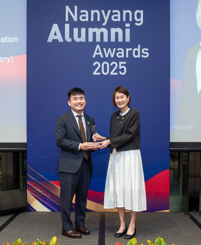 alumni page