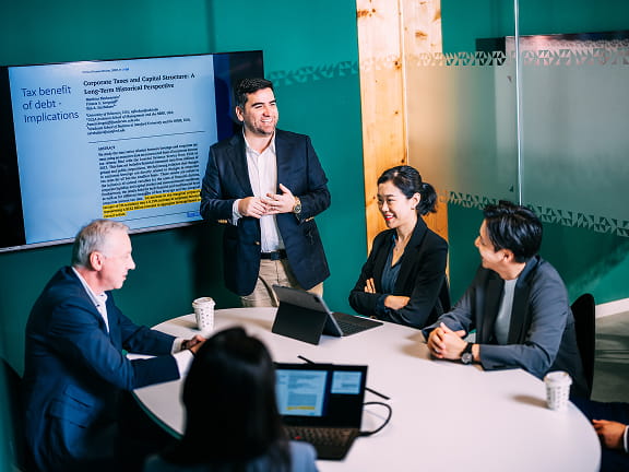 Nanyang Executive MBA classroom discussion
