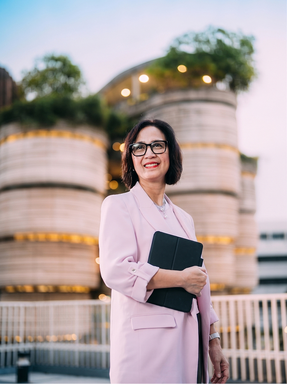 Nanyang Executive MBA participant