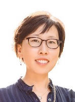 Evelyn ZHANG