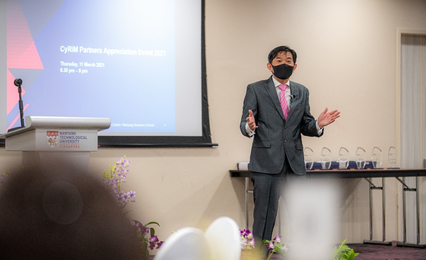 Prof Tan Ken Seng