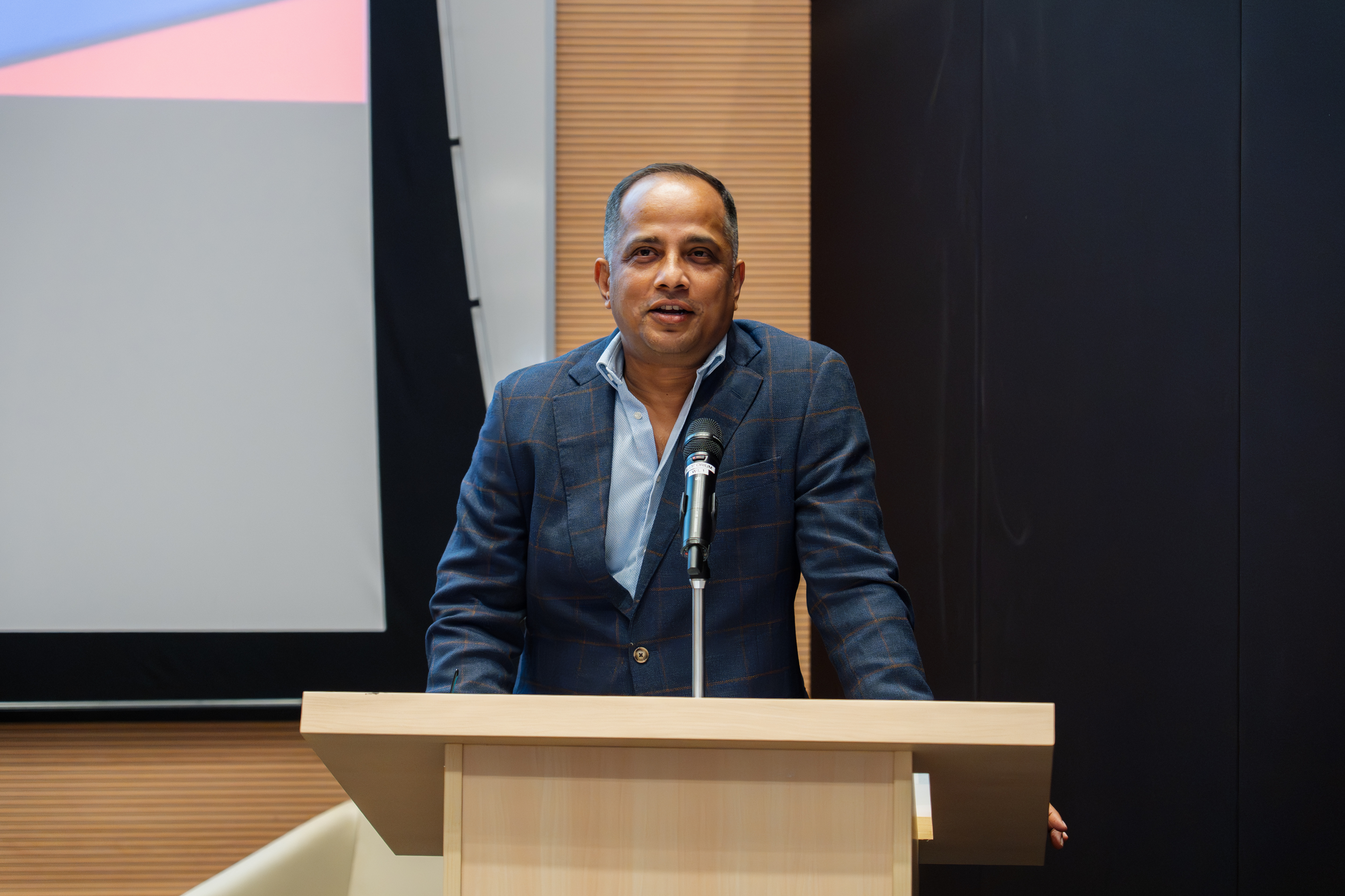 Mr Sopnendu Mohanty