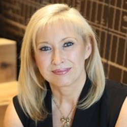 Dr Beverley Stinson