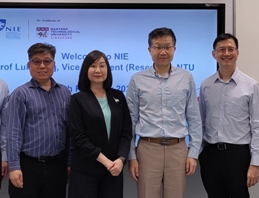 6. NTUs Distinguished University Professor and Vice President of Research, Professor Luke Ong visits NIE