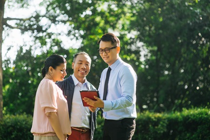 Graduate Studies (17)