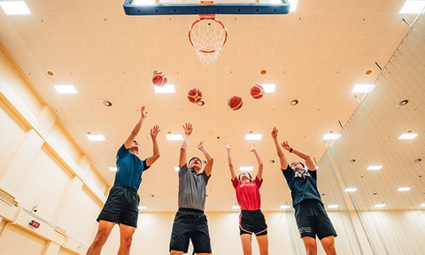 PESS Basketball Hoop Throws Team Jump Low Angle (720x432px) 2