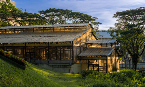 NIE outdoor house